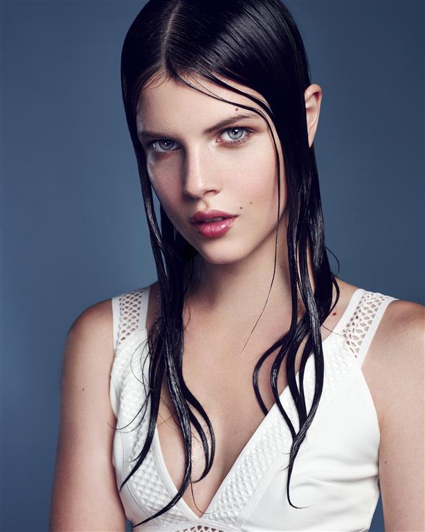 Wet Look Medium