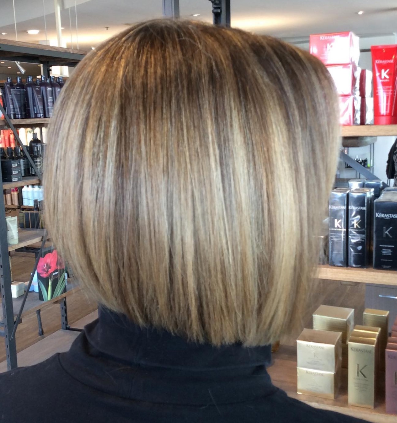 Bubble Bob: The Bouncy and Bubble-Like Haircut Trend for 2023 3 bubblebob style
