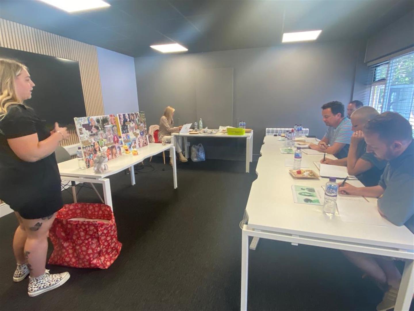 Winners Announced in Sassoon Scholarship Competition 4 Judging Fellowship Sassoon Scholarship.
